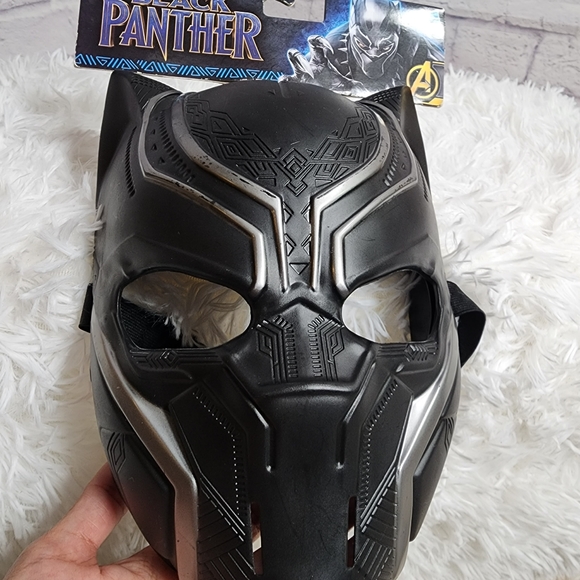 ๐๏ธ Marvel Black Panther Mask - Picture 14 of 14